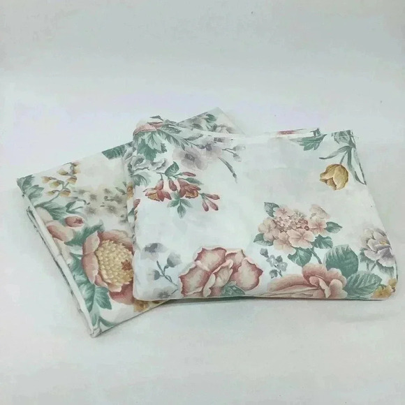Westpoint Stevens FULL Double Flat & Fitted Bed Sheet Set Floral Flowers Vintage - Picture 1 of 2